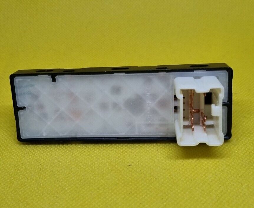 Genuine Nissan Pixo 2009-2016 Driver Side Right Power Window Switch 37995M68K00
