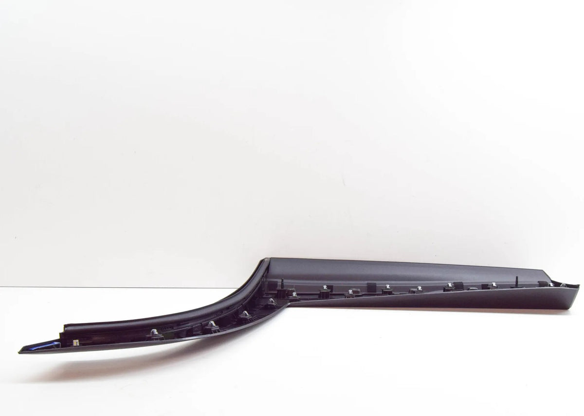 HYUNDAI TUCSON NX4 REAR RIGHT DOOR WHEEL ARCH GARNISH 2021- 87732N7000 NEW