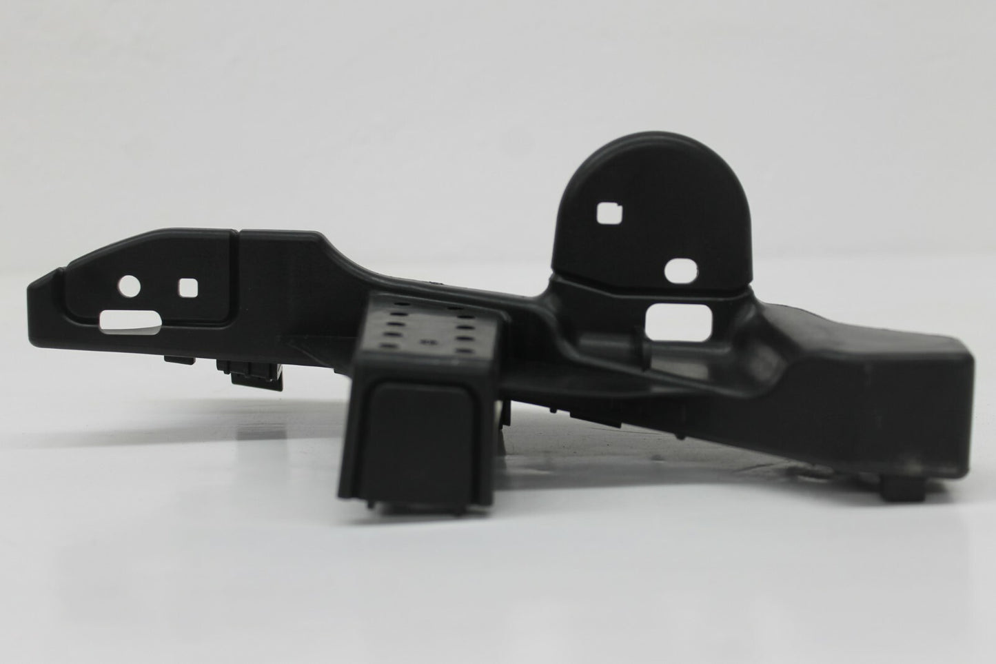 HYUNDAI I10 2014-2020 HEADLIGHT LEFT BUMPER BRACKET LH GENUINE NEW 86525B9500